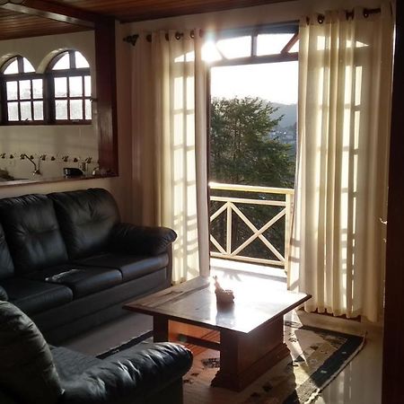 Apartamento Campos Do Jordao Villa Exteriör bild