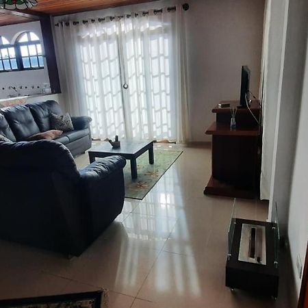 Apartamento Campos Do Jordao Villa Exteriör bild